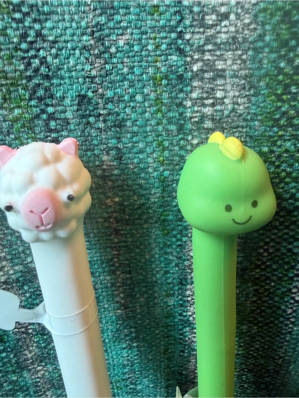 White Llama and Green Dinosaur Pens. They Stand Up. Black Ink. Fun!
